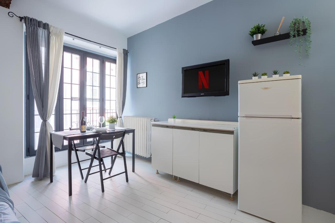 Centro Storico • Wi-Fi, Netflix E Terrazzo Lägenhet Pavia Exteriör bild